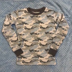 Boys long sleeve blue camo thermal shirt, size 12